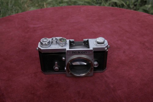 Faulty vintage nikon slr - nikon,