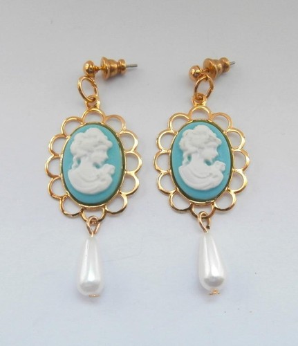 Regency style gold sky - style,