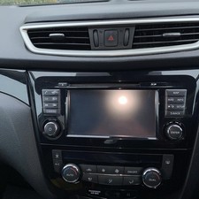 NISSAN QASHQAI SAT NAV RADIO
