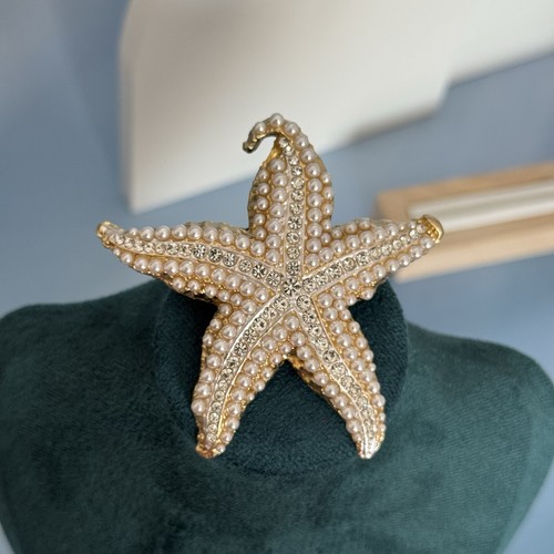 Sparkling star rhinestone - sparkling,
