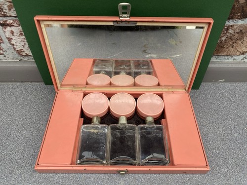 Vintage 1950 sirram vanity - 1950’s,