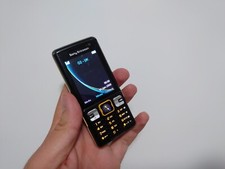 Sony Ericsson Cyber-shot C702 Black Unlocked Mobile Phone builders tough rugged