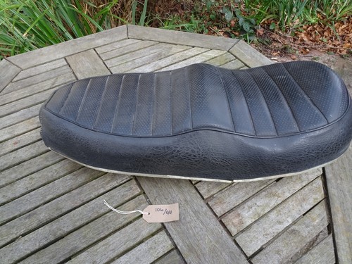 Triumph t140 tr7 seat t140v - t140,