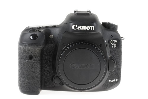 Canon eos mark - canon,