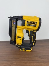 Dewalt 20V 23GA atomic compact