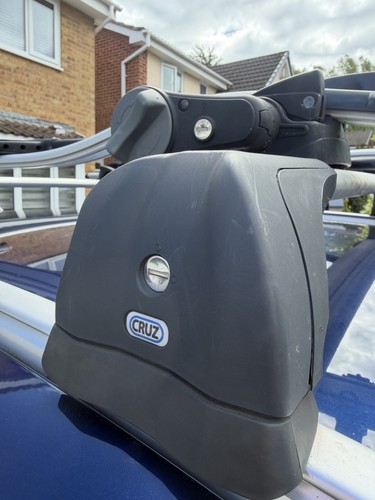 Cruz roof bars - cruz,