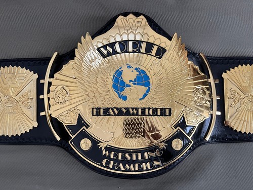Wwf wwe gold - gold, winged