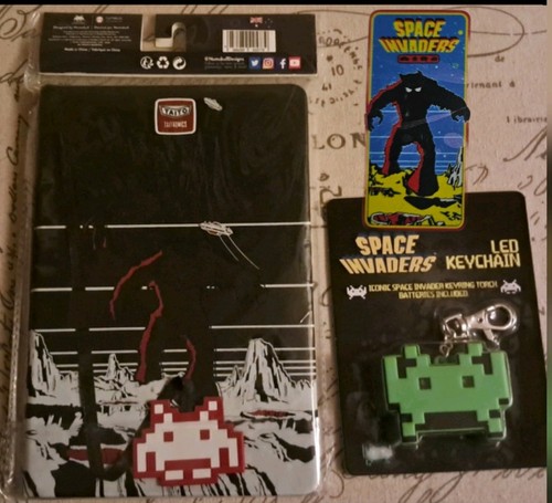 Retro space invaders set - invaders,
