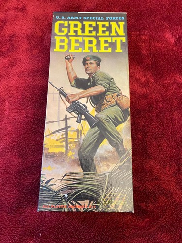 Aurora green beret - aurora,
