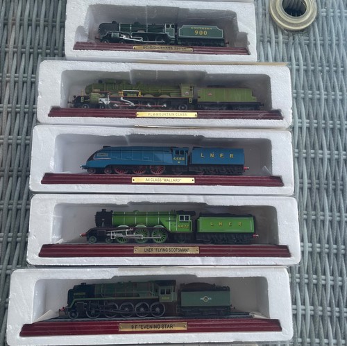 Job lot atlas editions - 36,