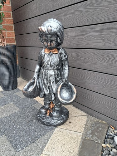 Girl with pots - girl, and