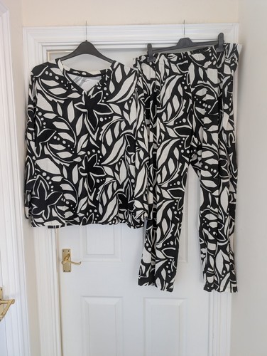 Brand new with tags d - with,
