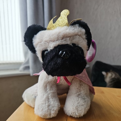 Bnwt princess pug - pug, toy