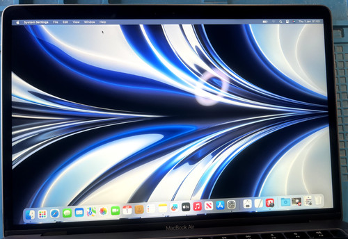 Genuine apple macbook - genuine,