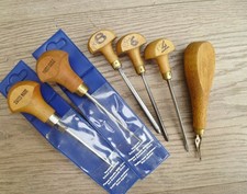 Small lot of lino / wood block