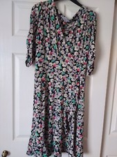 Oasis Dress Size Medium Longer