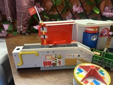 Postman Pat Bundle Deluxe &