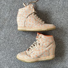 Nike Dunk Sky High BHM Black