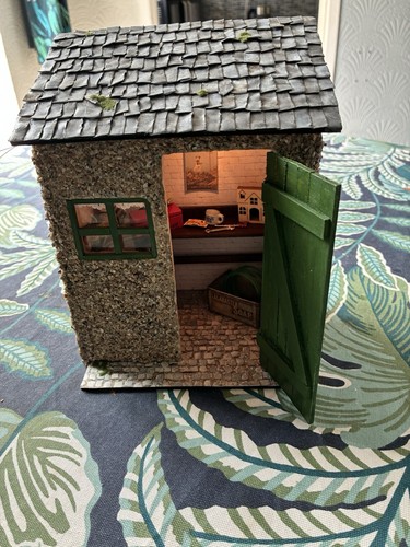 Dolls house shed store - 1:12,