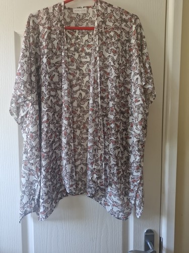 Grey brown butterfly print - brown,