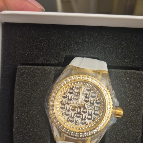 Technomarine 40mm gold - 40mm,