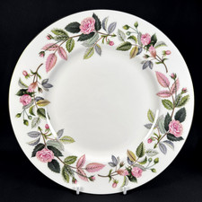 Wedgwood Hathaway Rose 10.75" / 27.5cm Dinner Plate - Made in England - VGC!