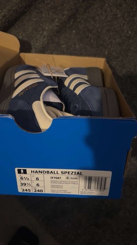 Adidas spezial - adidas,
