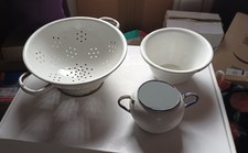 Job Lot of Vintage White Enamel  Kitchenalia Collanader  ect 3x pieces