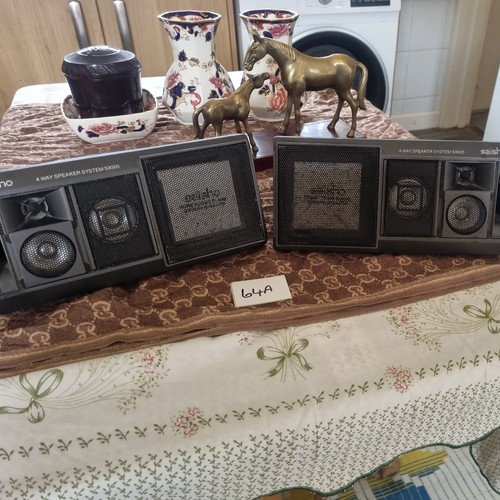 Vintage car shelf - speakers, 100