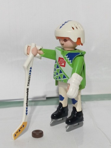 Playmobil ice hockey - hockey, player