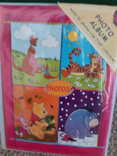 Winnie the pooh - winnie,
