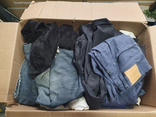 Clothing bundle job - clothing, lot