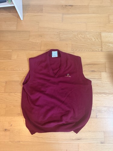 The sweater shop sleeve - the, less