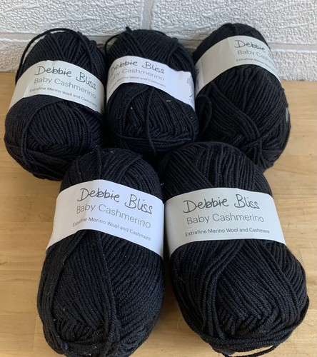 50g balls debbie bliss - x,