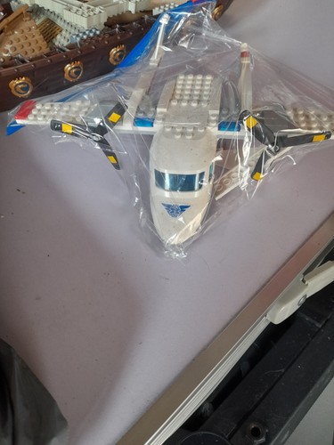 Lego city ambulance plane - city:,