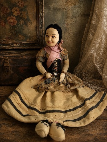 Beautiful antique norah - beautiful,