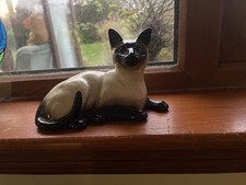 Royal Doulton Ceramic Siamese Cat lying down
