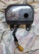 SUZUKI SB200N 1979 SPEEDOMETER Speedo Assembly 10k nippon seiki. Untested