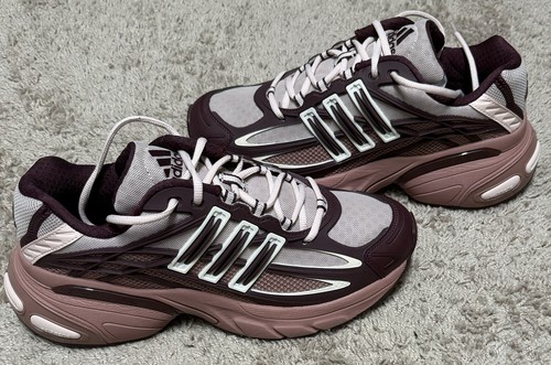 Women size adidas - 11,