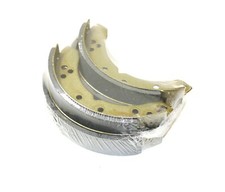 SET REAR BRAKE SHOES RELIANT