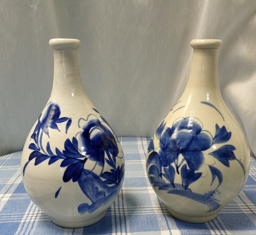 Japan white blue stoneware - japan, /