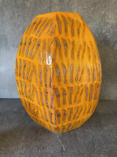 Orange fat lava 70s - fat, style