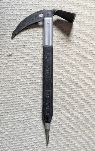 Clog vulture ice - ice, axe