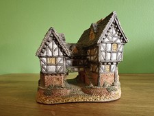 David Winter Cottage - Tudor