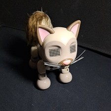 Zoomer Meowzies Robot Cat