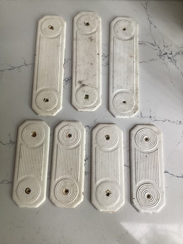 Vintage ceramic door - door, finger