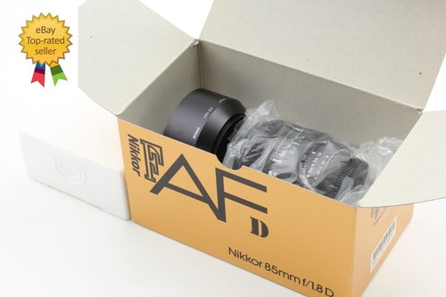 Top mint box nikon - [top, /