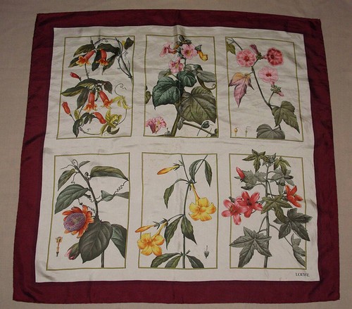 Loewe large silk scarf vintage - large,