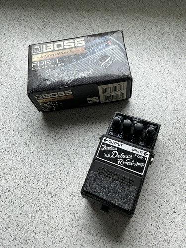 Boss fender deluxe reverb - deluxe,