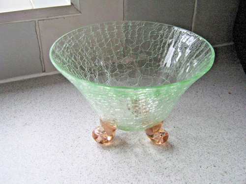 Green crackle glass fruit - , bowl